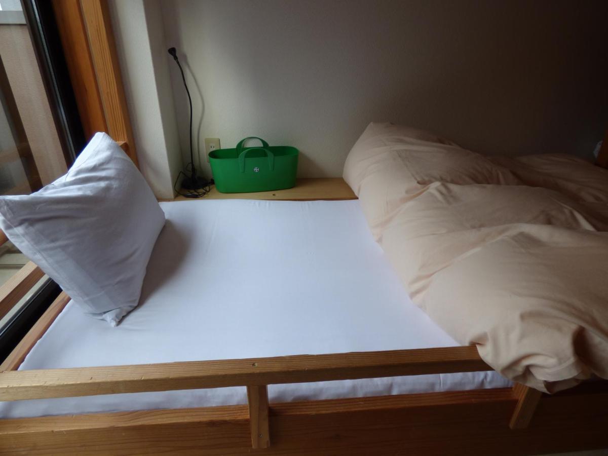 Guesthouse Hyakumanben Cross Kiotó Kültér fotó